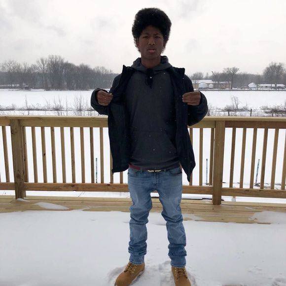 Meet your Posher, Chris - Picture 1 of 1